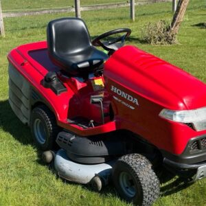 Honda HF2622 Ride-On with Hydrostatic Drive — image 1