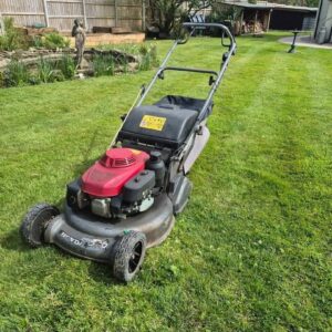 Honda HRD536 Pro Approved Used Pedestrian Mower — image 1