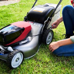 Honda IZY HRG416 Petrol Lawnmower — image 1