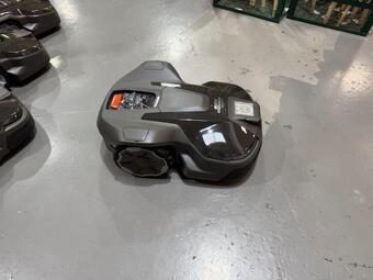 Husqvarna Automower 430X Robotic Mower — image 3