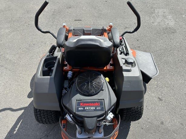 Husqvarna Z254 Residential Zero-Turn — image 8