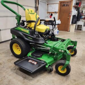 John Deere Z930M Heavy Commercial Zero-Turn — image 1