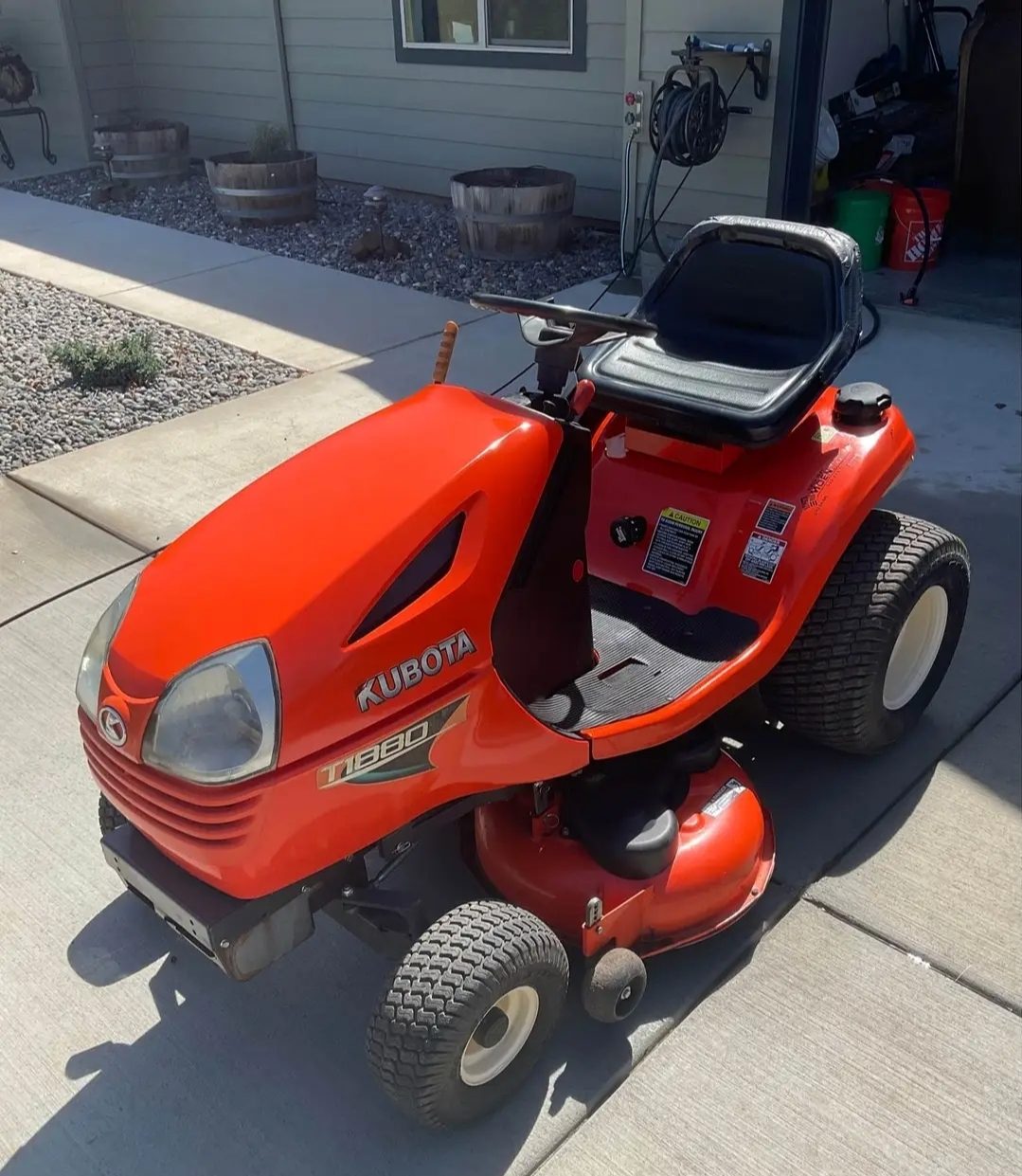 Kubota T1880 Compact Ride-On Mower — image 2