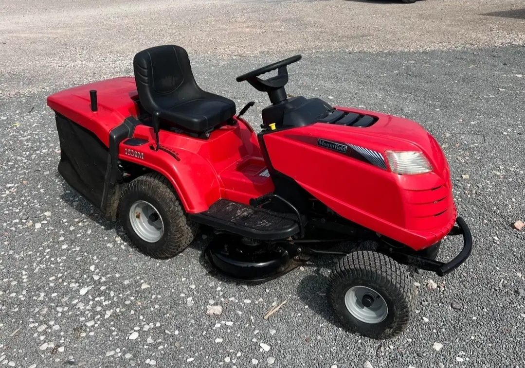 Mountfield 1530M Ride-On — image 1