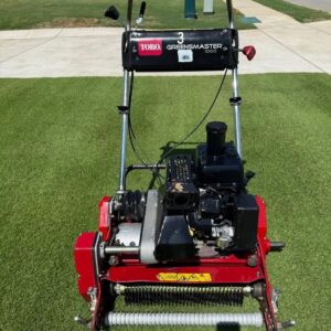 Toro Greensmaster 1000 Approved Used Greens Mower — image 1